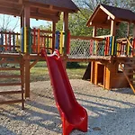 Camp 'dvor' Bell Tent 3* Manjadvorci