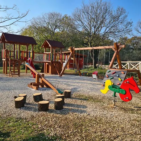 בית הארחה Camp 'dvor' Bell Tent Manjadvorci