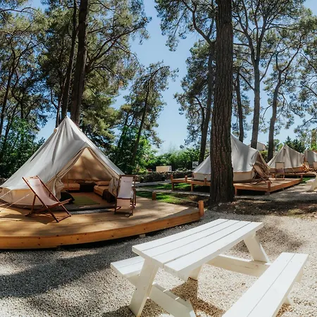 Camp 'dvor' Bell Tent Manjadvorci