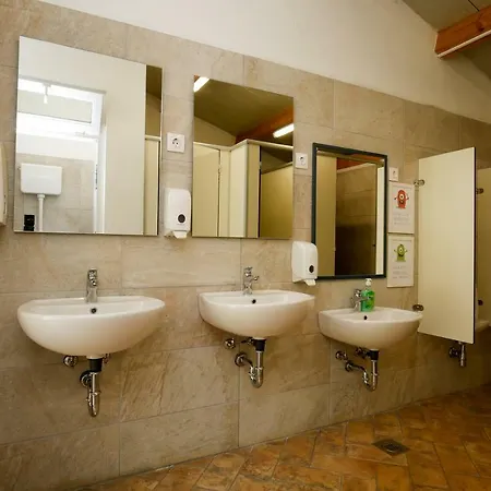 Maison d'hôtes Camp 'dvor' Bell Tent 3*