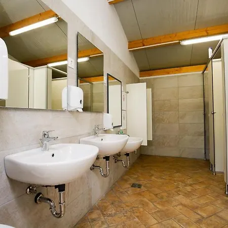 Maison d'hôtes Camp 'dvor' Bell Tent 3*