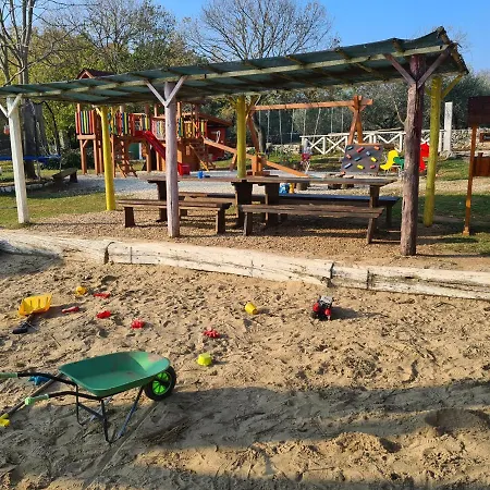 Camp 'dvor' Bell Tent Pensjonat 3*