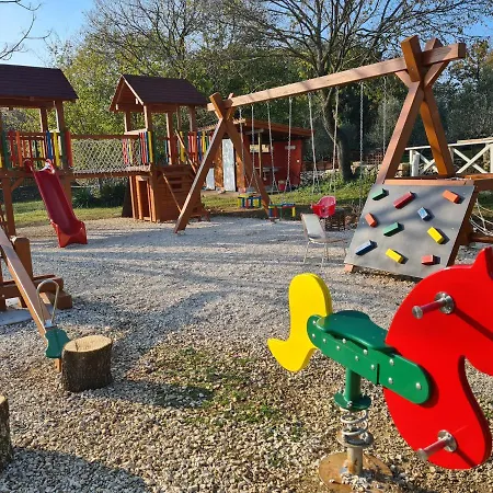Guest house Camp 'dvor' Bell Tent