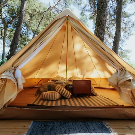 Camp 'dvor' Bell Tent Manjadvorci