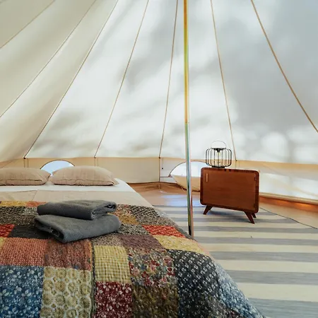 Penzion Camp 'dvor' Bell Tent Manjadvorci