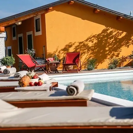 Camp 'dvor' Bell Tent 招待所 3*