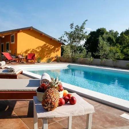 Camp 'dvor' Bell Tent Pensjonat Manjadvorci