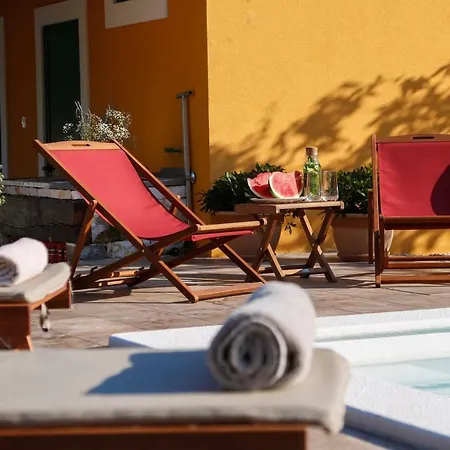 Pensjonat Camp 'dvor' Bell Tent Manjadvorci