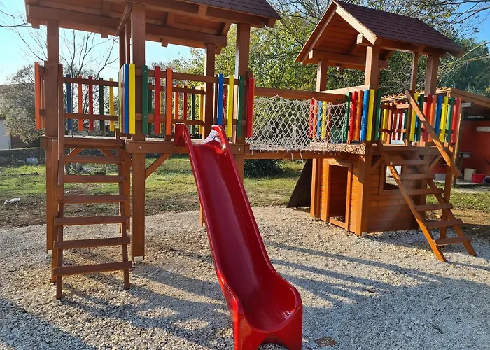 Camp 'dvor' Bell Tent 3* Manjadvorci