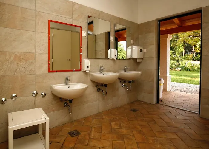 Camp 'dvor' Bell Tent Gostinjska kuća Manjadvorci