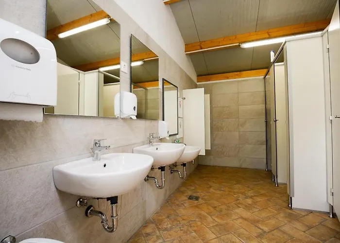 Gostinjska kuća Camp 'dvor' Bell Tent 3*